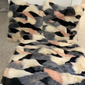 West Elm throw and pillows! Perfect condition